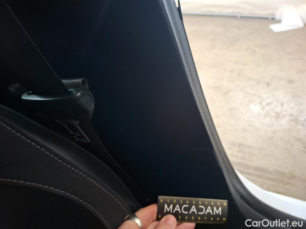  Renault  Megane  IV Berline 5pt. Société Air Nav 1.5 dCi 90CV BVM6 E6 #13