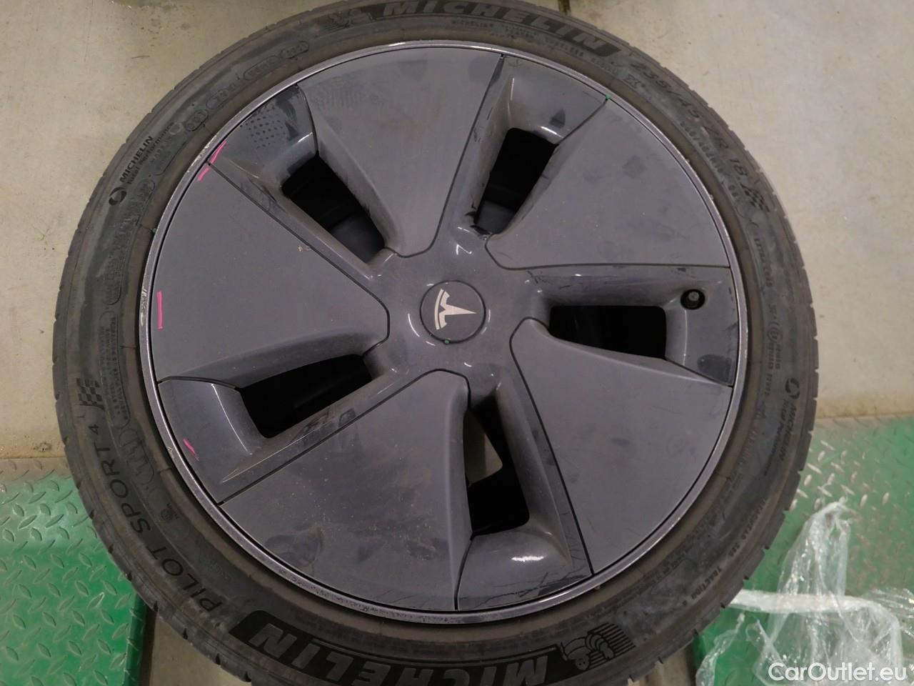  Tesla  Model 3  75kWh Standard Range+ #6