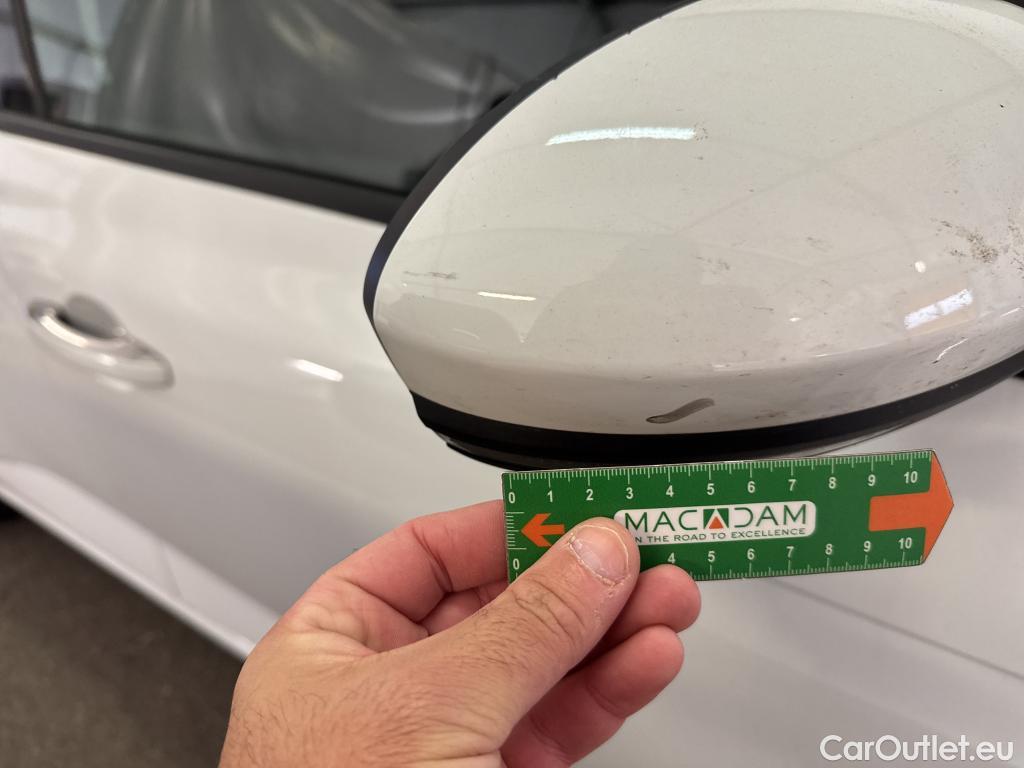  Renault  Megane RENAULT Mégane Berline / 2020 / 5P / Berline Business TCe 115 FAP / TRANSFO VP VF #27