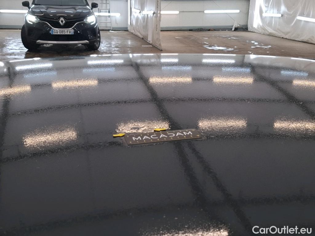  Volkswagen  Golf  VOLKSWAGEN / 2020 / 5P / Berline 2.0 TDI SCR 150 DSG7 Life Busi 1st #2