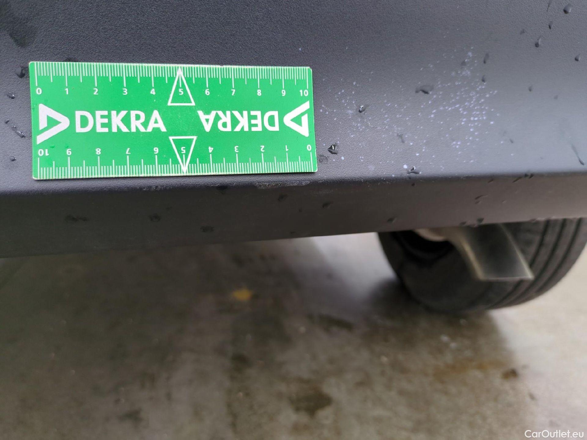  Toyota  Yaris Cross TOYOTA  Hybride / 2021 / 5P / SUV 1.5 HYBRID 116H DYNAMIC AUTO #16