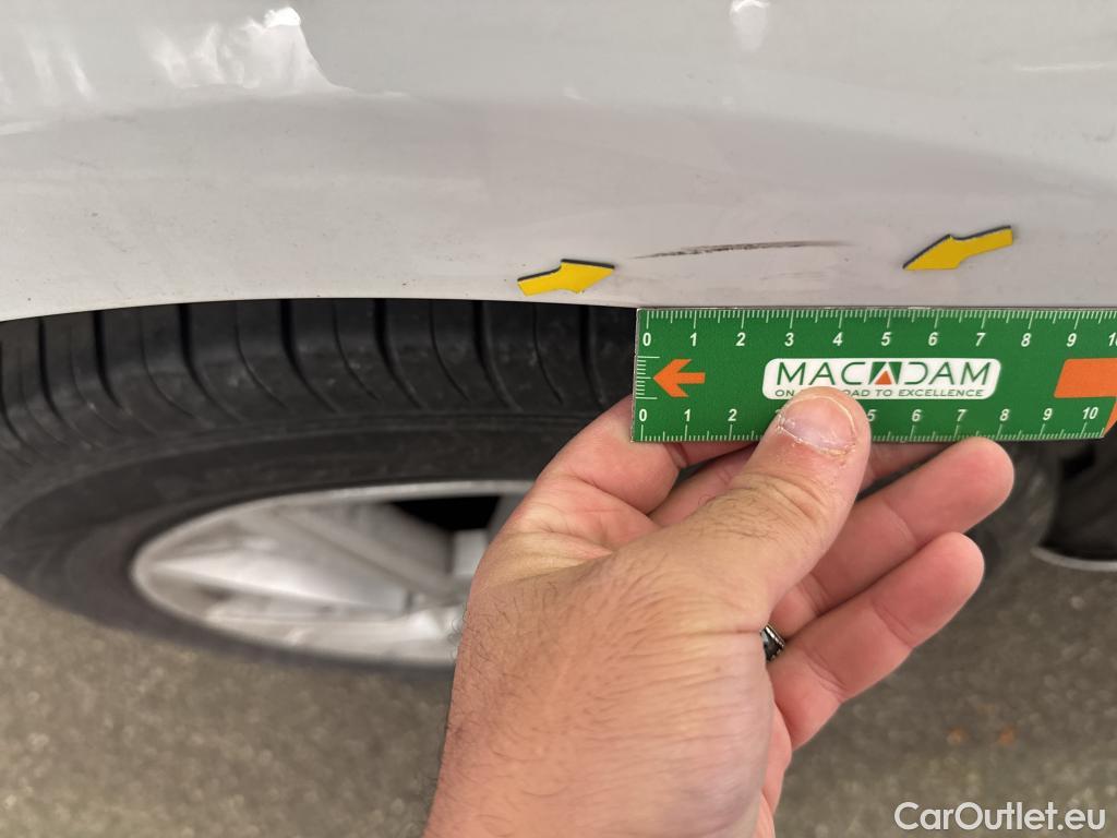  Renault  Megane RENAULT Mégane Berline / 2020 / 5P / Berline Business TCe 115 FAP / TRANSFO VP VF #25