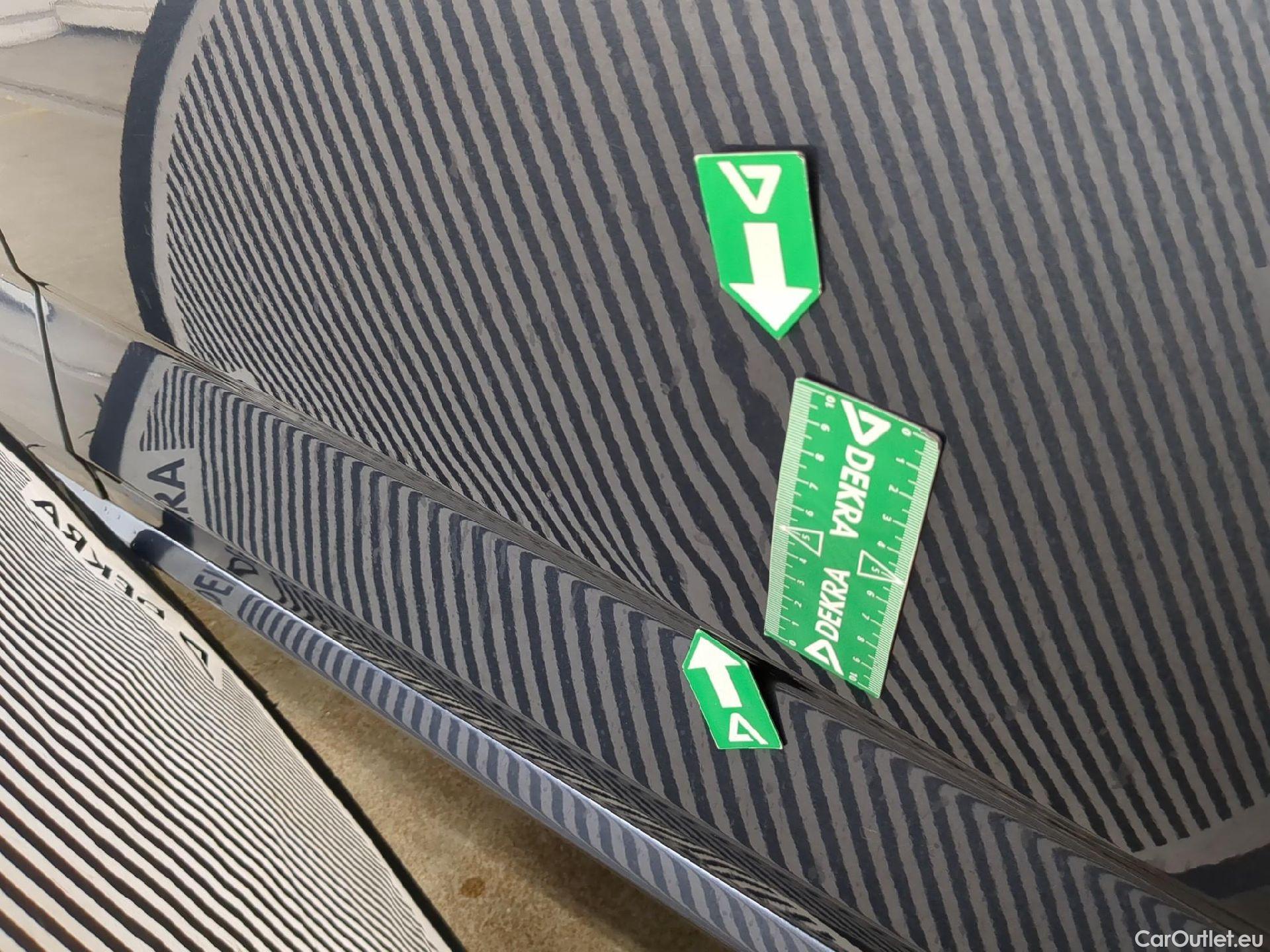  Renault  Megane  IV Berline 5 ptes. Techno 1.5 dCi 115CV BVA7 E6d #23