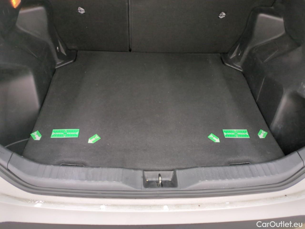  Toyota  Yaris Cross TOYOTA  Hybride / 2021 / 5P / SUV 1.5 HYBRID 116H DYNAMIC AUTO #20