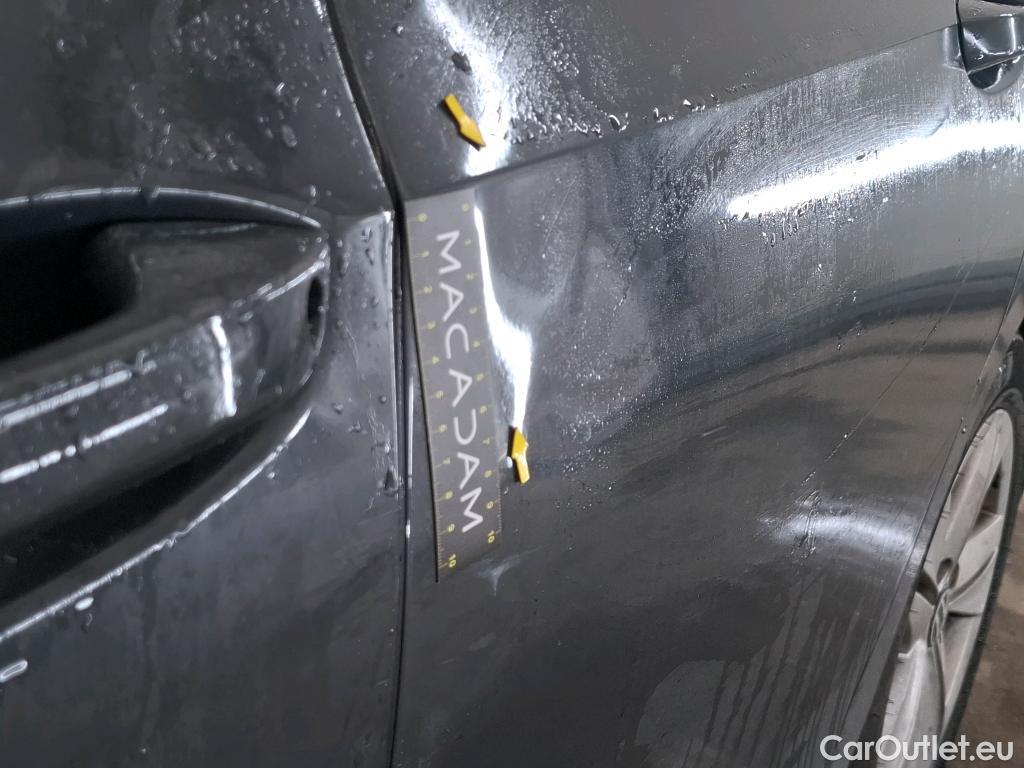  Volkswagen  Golf  VOLKSWAGEN / 2020 / 5P / Berline 2.0 TDI SCR 150 DSG7 Life Busi 1st #6