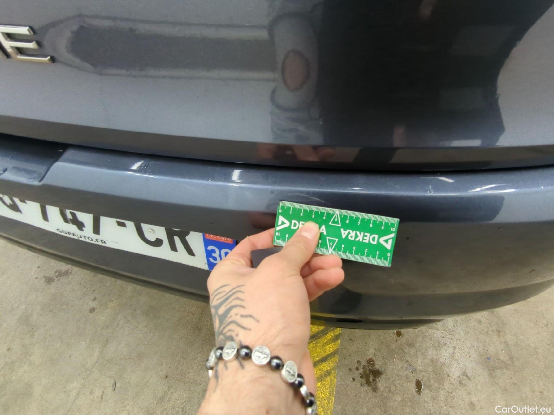  Renault  Megane  IV Berline 5 ptes. Techno 1.5 dCi 115CV BVA7 E6d #33