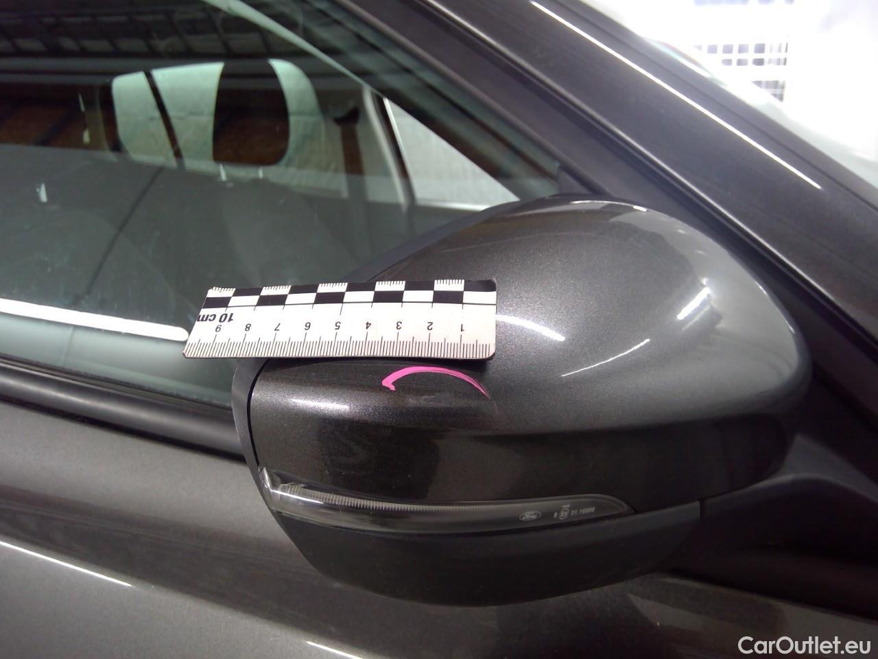  Ford  Focus  Wag EB 125 Act.Ed. Aut #24