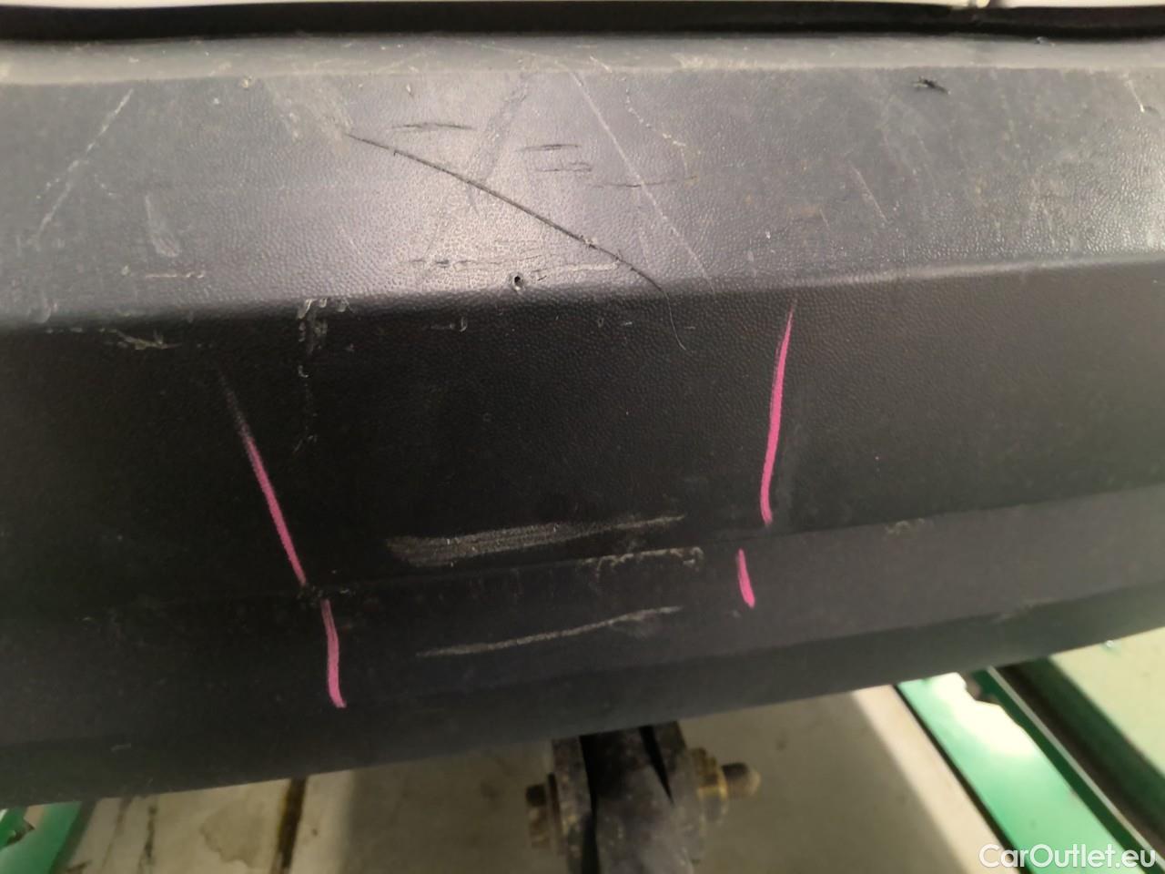  Volkswagen  Caddy  TDI 110 Maxi 4WD Aut. #16