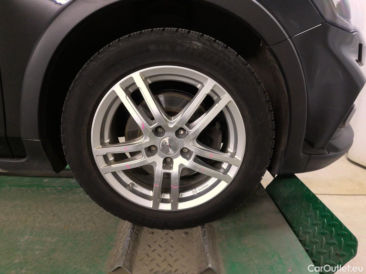  Ford  Focus  Wag EB 125 Act.Ed. Aut #8