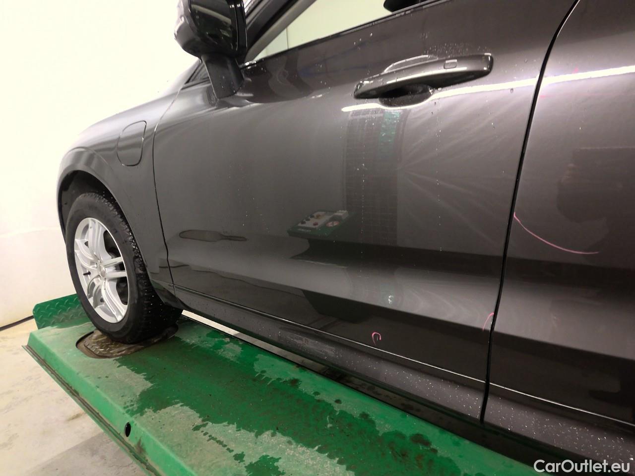  Volvo  XC60  T6 350 Ultim.Dark AWD Aut #8