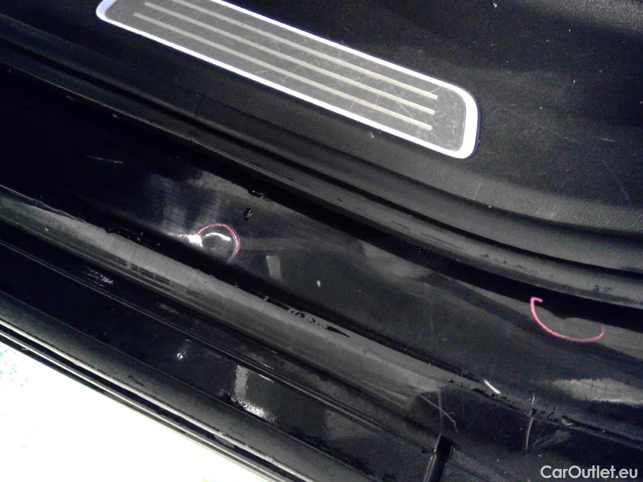  Volvo  XC90  T8 Recha.4WD R-Des.Aut 7s #20