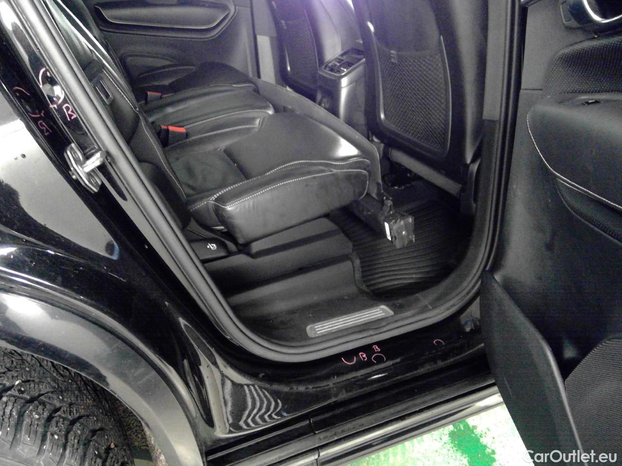  Volvo  XC90  T8 Recha.4WD R-Des.Aut 7s #34