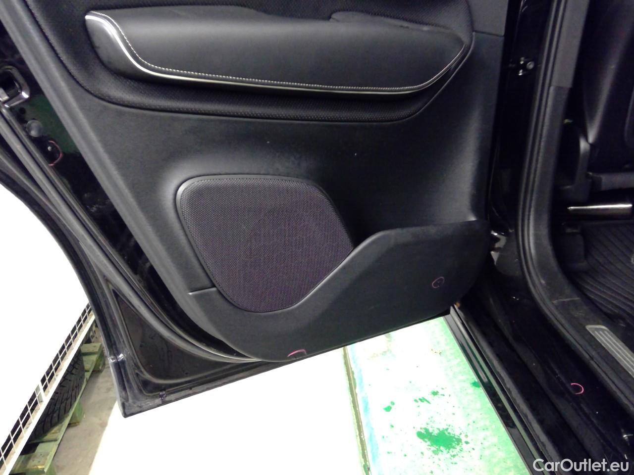  Volvo  XC90  T8 Recha.4WD R-Des.Aut 7s #22