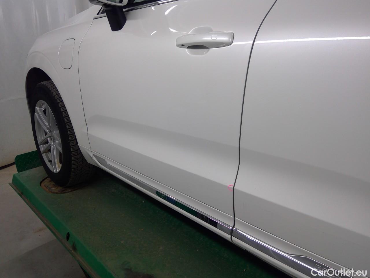  Volvo  XC60  T6 350 Co.Ed.Rec. AWD Aut #6