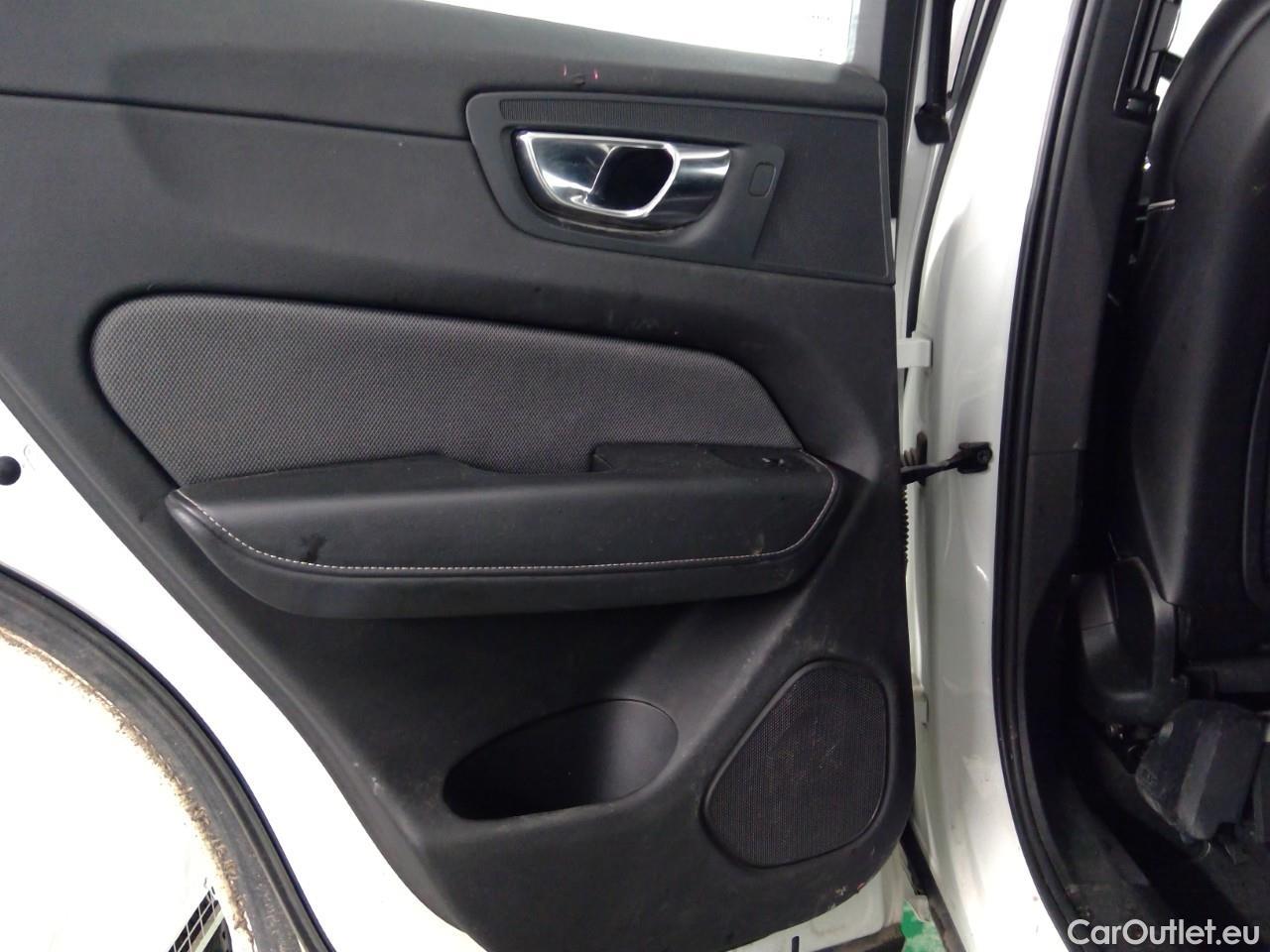  Volvo  XC60  T6 340 R-D. Rech. 4WD Aut #23