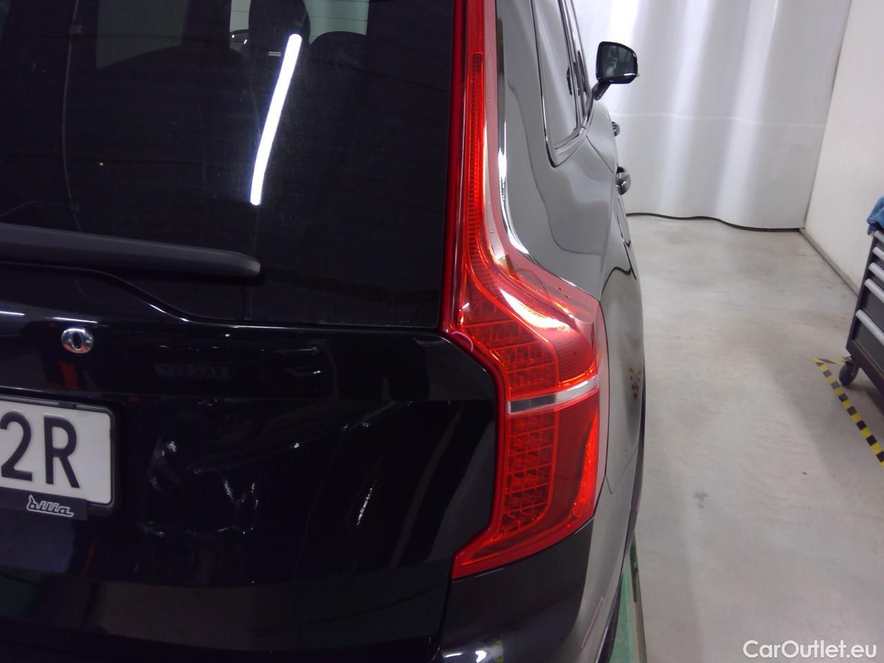  Volvo  XC90  T8 Recha.4WD R-Des.Aut 7s #56