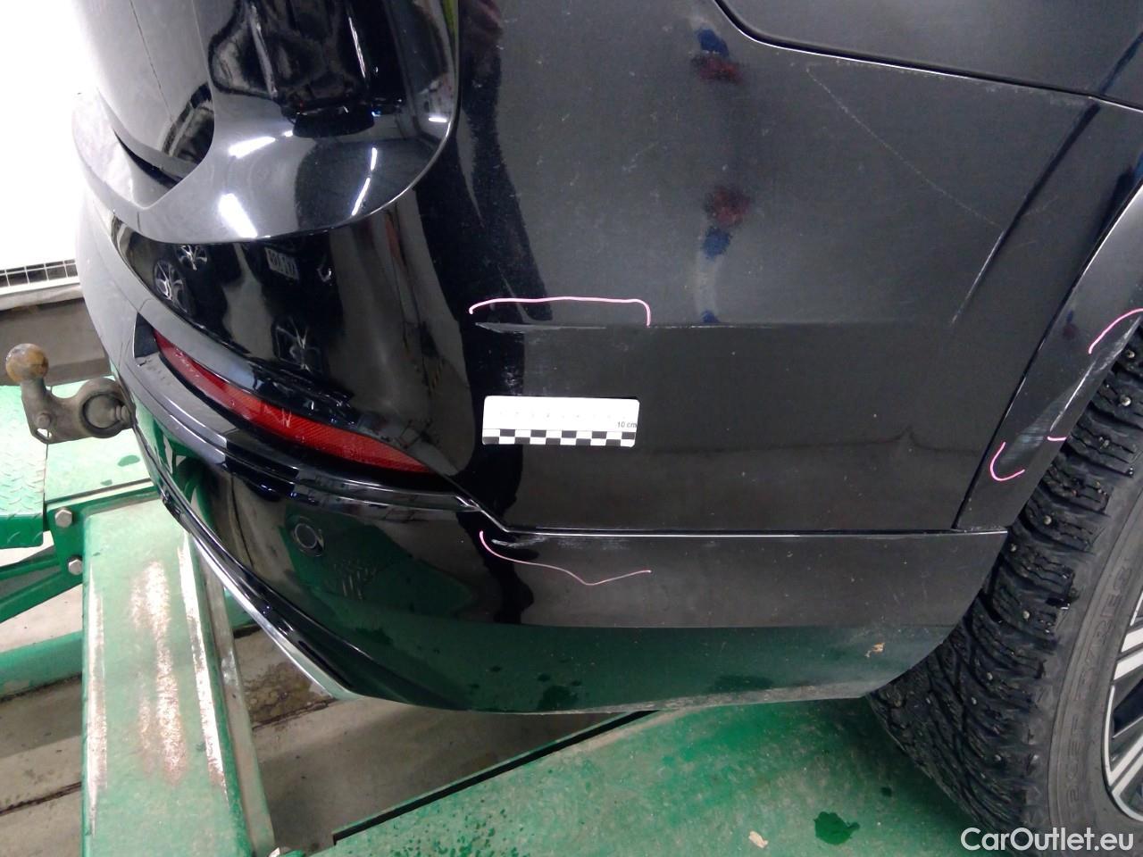  Volvo  XC90  T8 Recha.4WD R-Des.Aut 7s #26