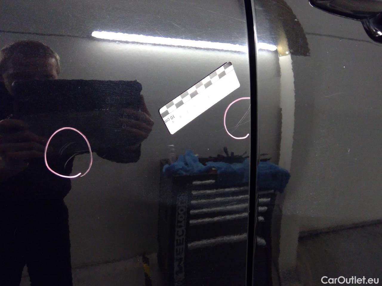  Volvo  XC90  T8 Recha.4WD R-Des.Aut 7s #54