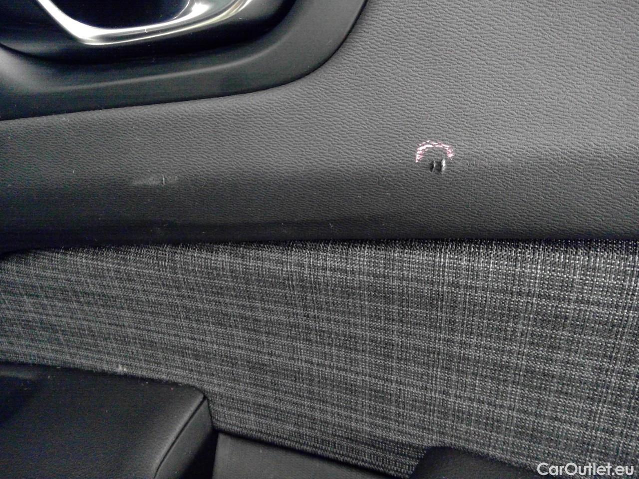  Volvo  XC60  T6 350 Co.Ed.Rec. AWD Aut #16