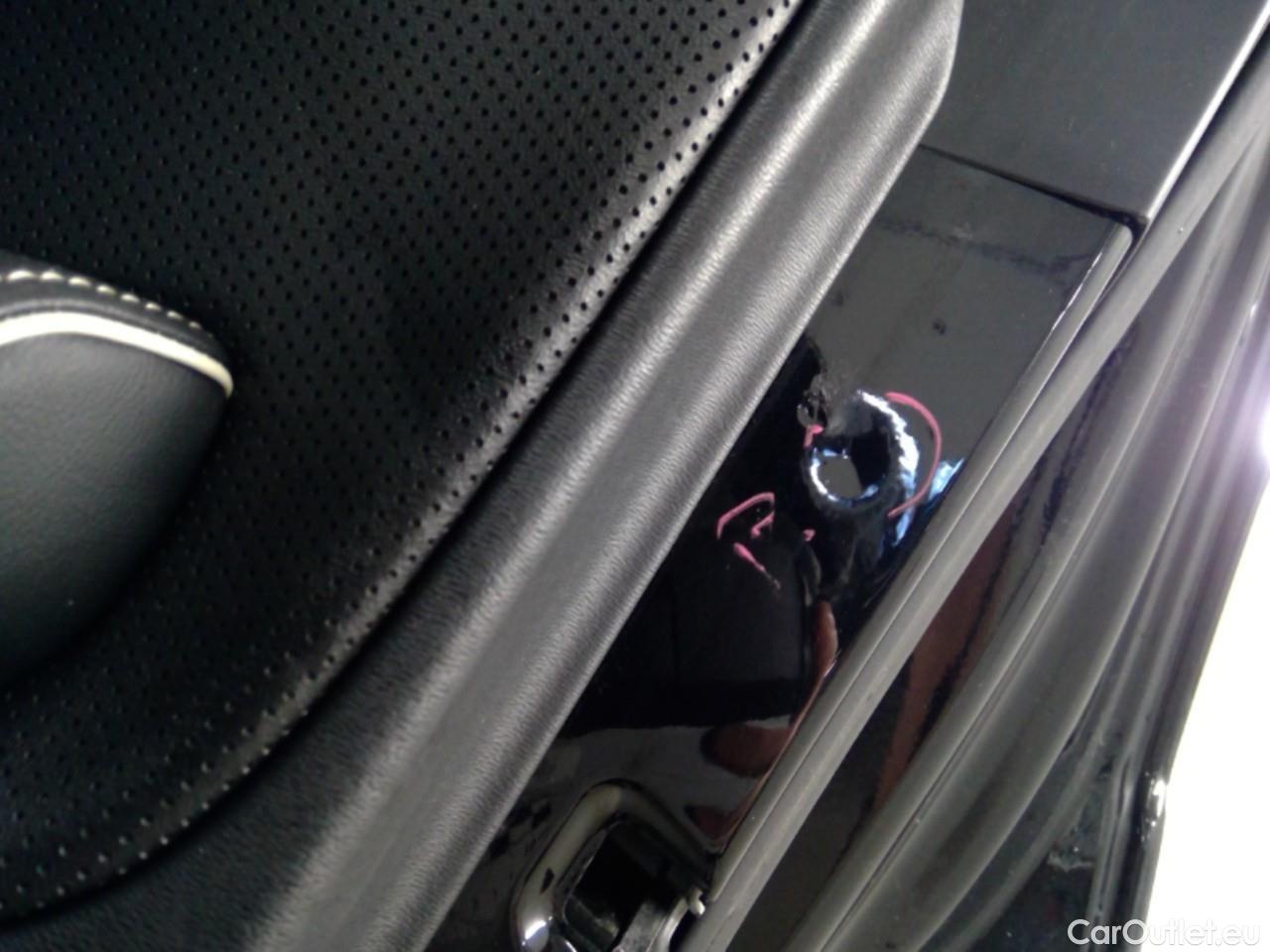  Volvo  XC90  T8 Recha.4WD R-Des.Aut 7s #53