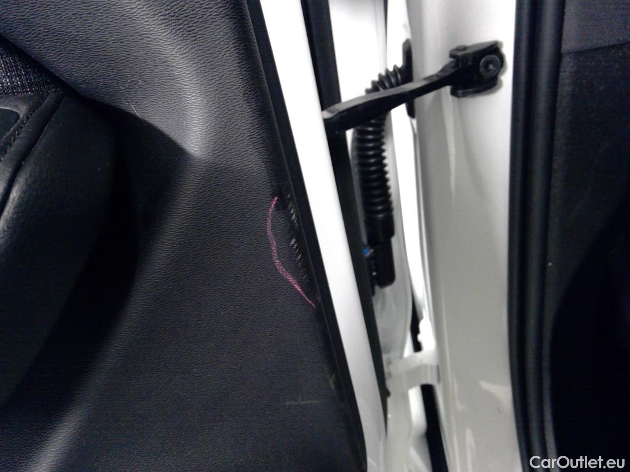  Volvo  XC60  T6 350 Co.Ed.Rec. AWD Aut #8