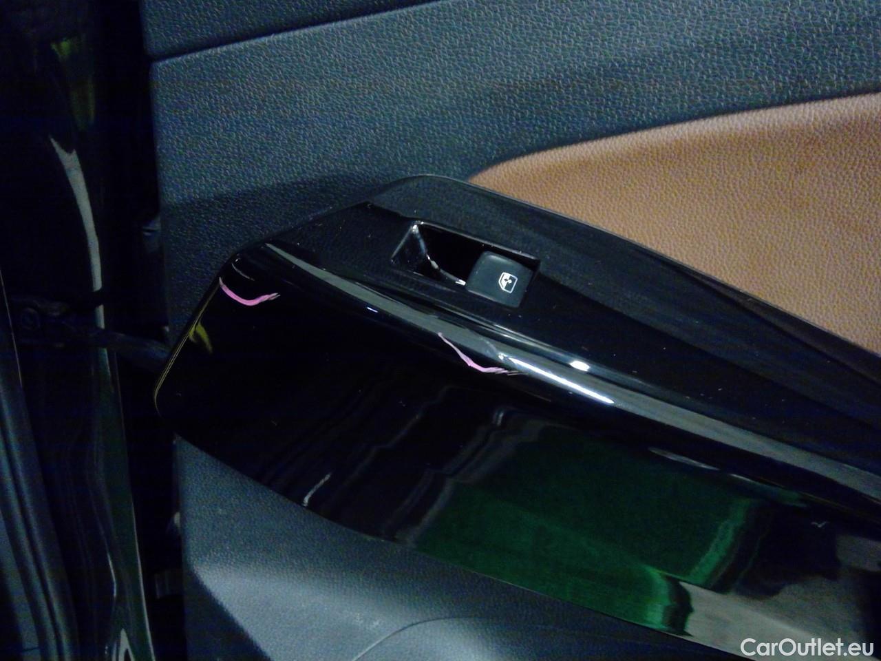  Volkswagen  ID.4  EV 77kWh Max #9