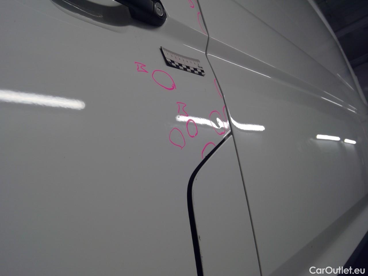  Volkswagen  Crafter  TDI 140 35 L2H1 M CV #30