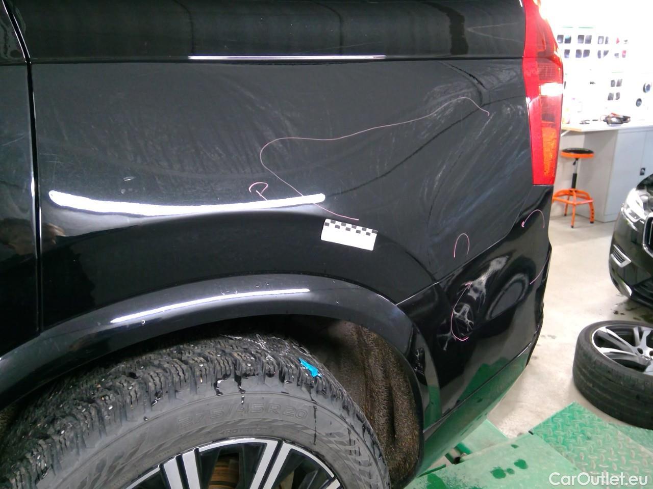  Volvo  XC90  T8 Recha.4WD R-Des.Aut 7s #24