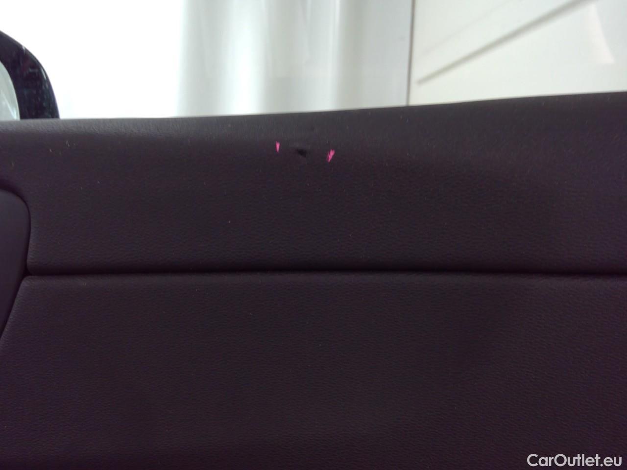  Volvo  XC60  T6 340 R-D. Rech. 4WD Aut #44