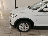  Volkswagen  T-ROC Volkswagen  1.5 TSI 110KW Style 5d #26