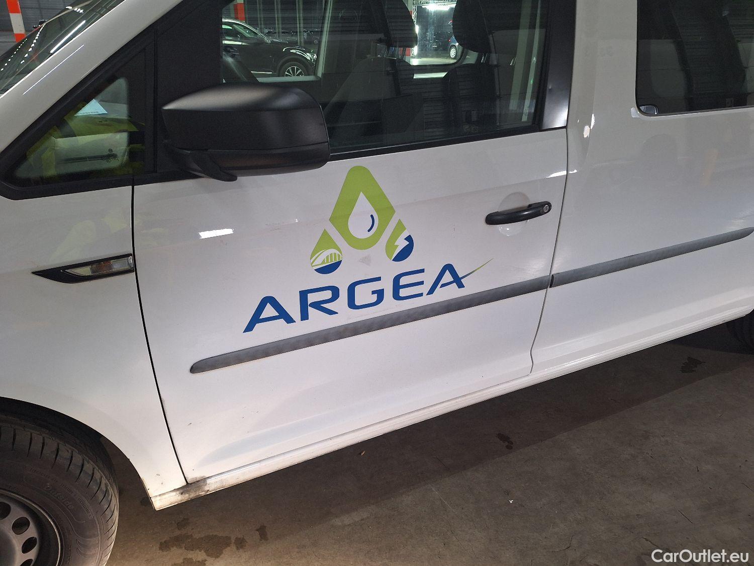  Volkswagen  Caddy VW, _ '15, Volkswagen  Maxi 2.0 CRTDi 75kW SCR BMT Maxi #46