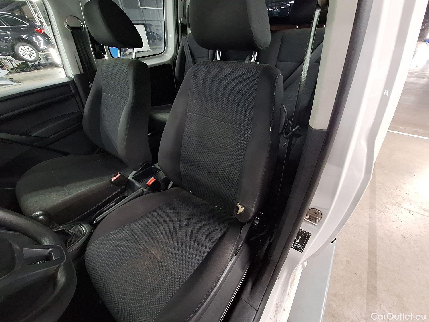  Volkswagen  Caddy VW, _ '15, Volkswagen  Maxi 2.0 CRTDi 75kW SCR BMT Maxi #3