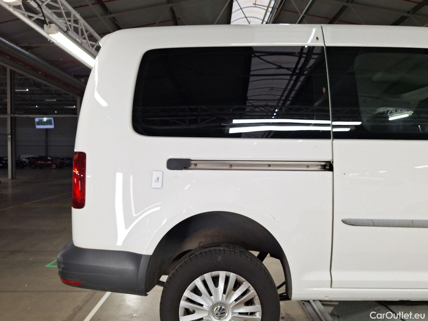  Volkswagen  Caddy VW, _ '15, Volkswagen  Maxi 2.0 CRTDi 75kW SCR BMT Maxi #27