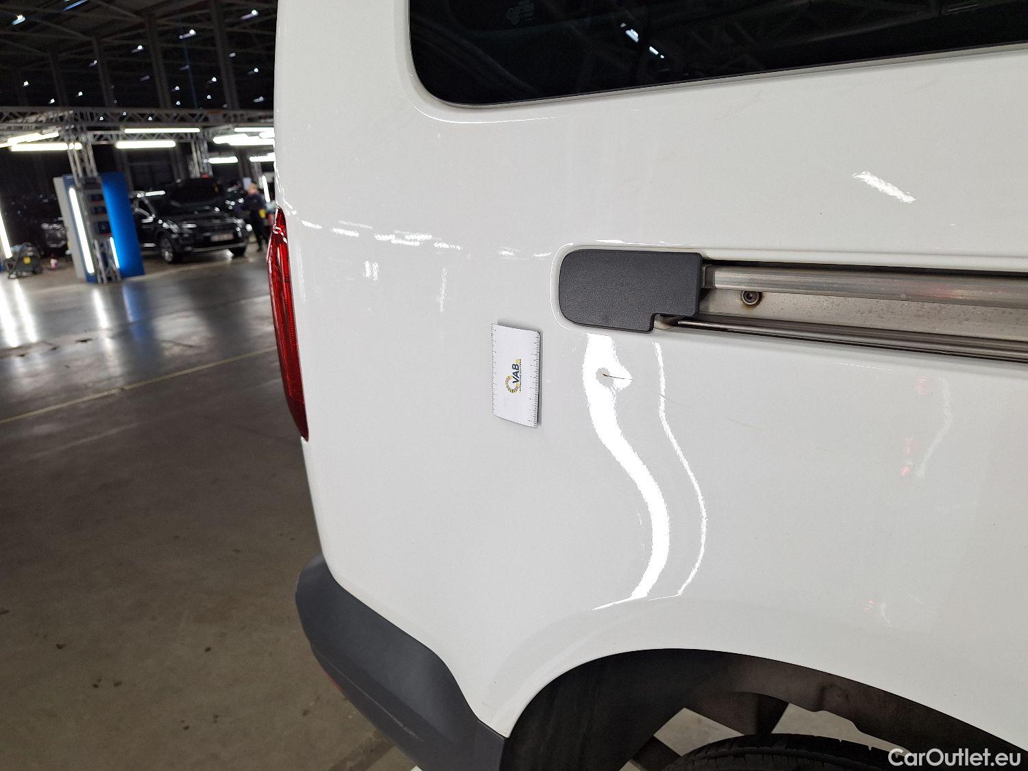  Volkswagen  Caddy VW, _ '15, Volkswagen  Maxi 2.0 CRTDi 75kW SCR BMT Maxi #28