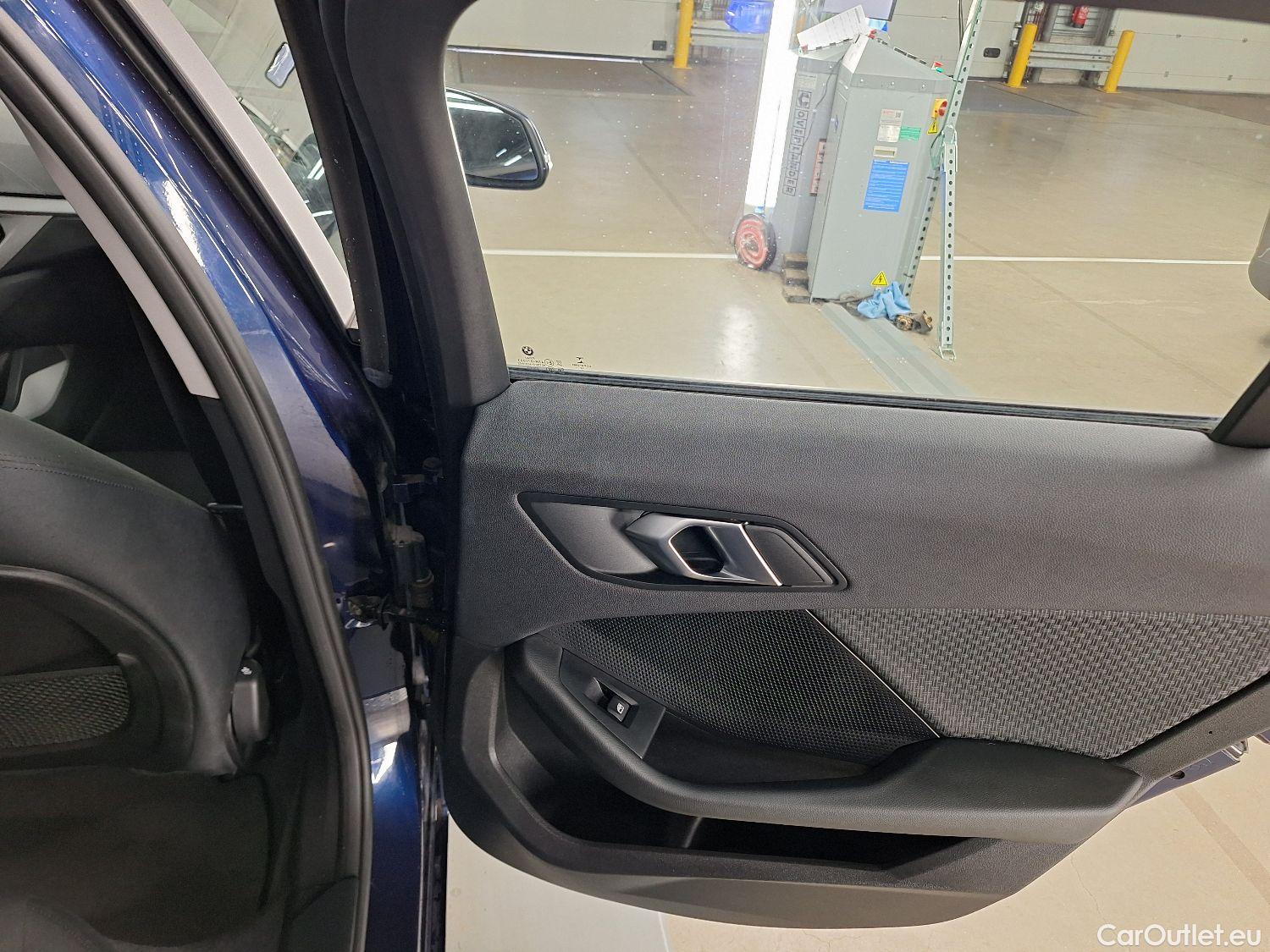  Bmw  Serie 1 BMW, 1-serie '19, BMW 1 Reeks Hatch 116d (85 kW) 5d #50