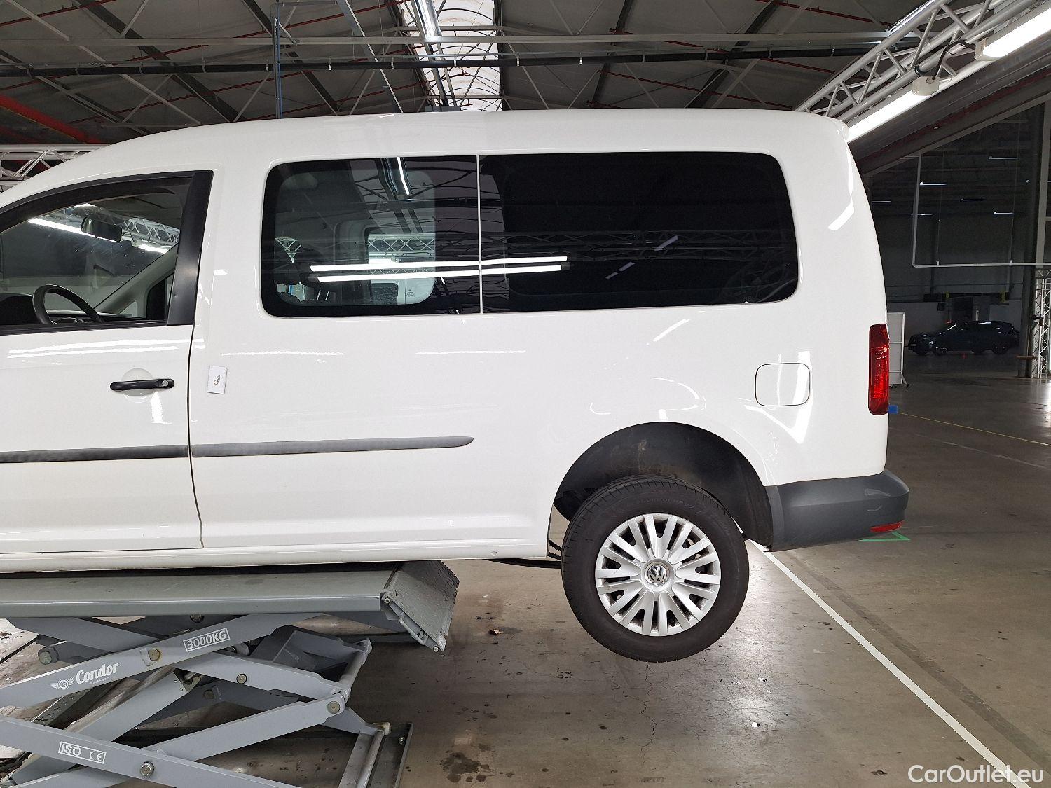  Volkswagen  Caddy VW, _ '15, Volkswagen  Maxi 2.0 CRTDi 75kW SCR BMT Maxi #38