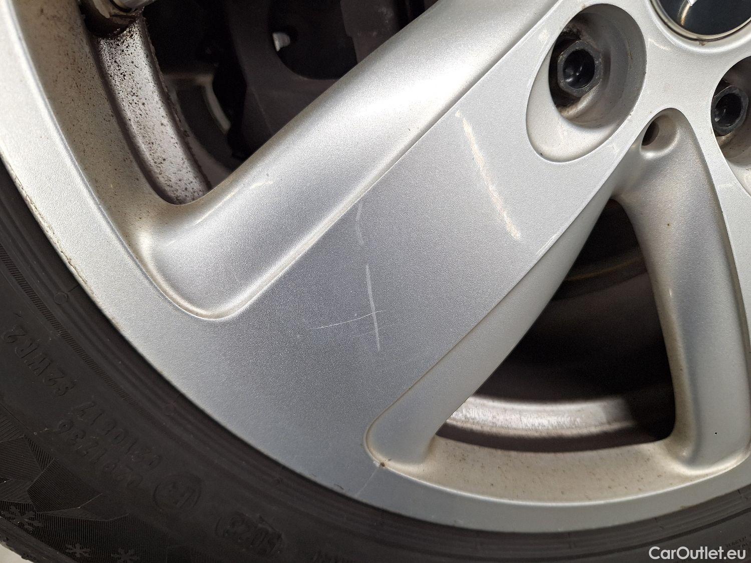  Mini  Clubman MINI, Mini  '15, Mini  One D (85 kW) Aut. 5d #4