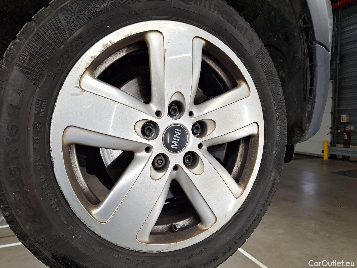  Mini  Clubman MINI, Mini  '15, Mini  One D (85 kW) Aut. 5d #1