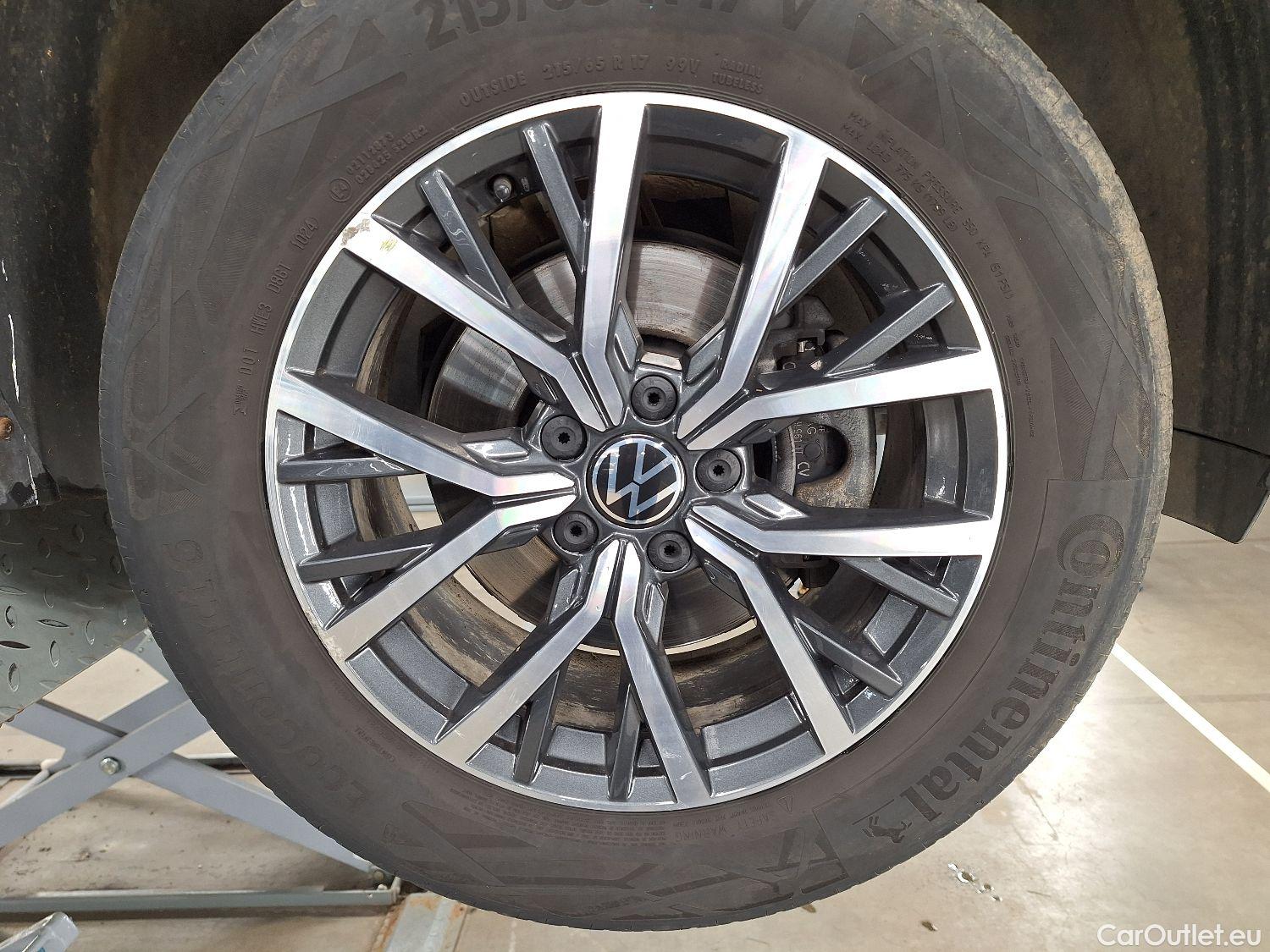  Volkswagen  Tiguan VW,  FL'20, Volkswagen  2.0 TDI 110kW DSG Life 5d #13