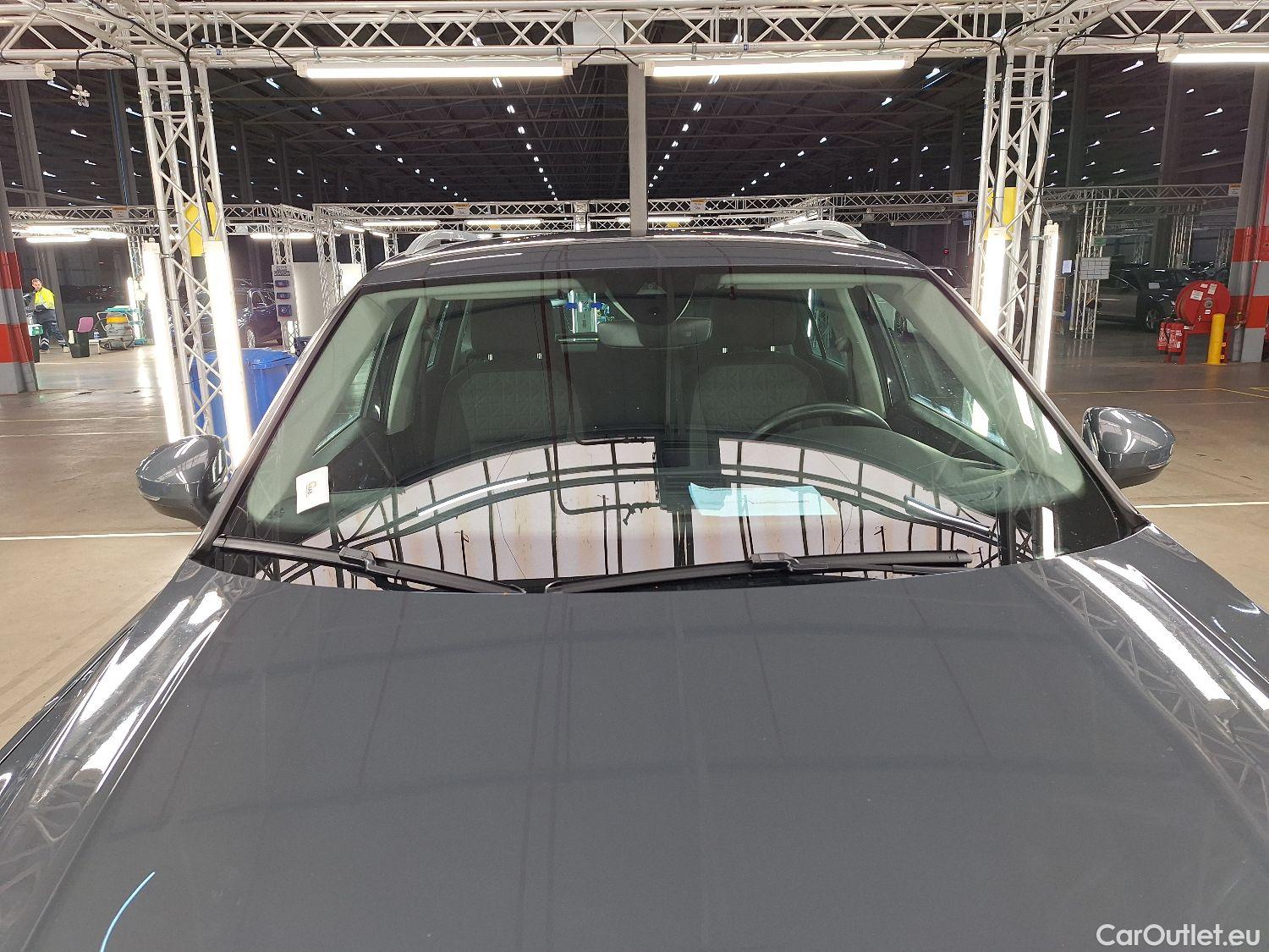  Volkswagen  Tiguan VW,  FL'20, Volkswagen  2.0 TDI 110kW DSG Life 5d #4