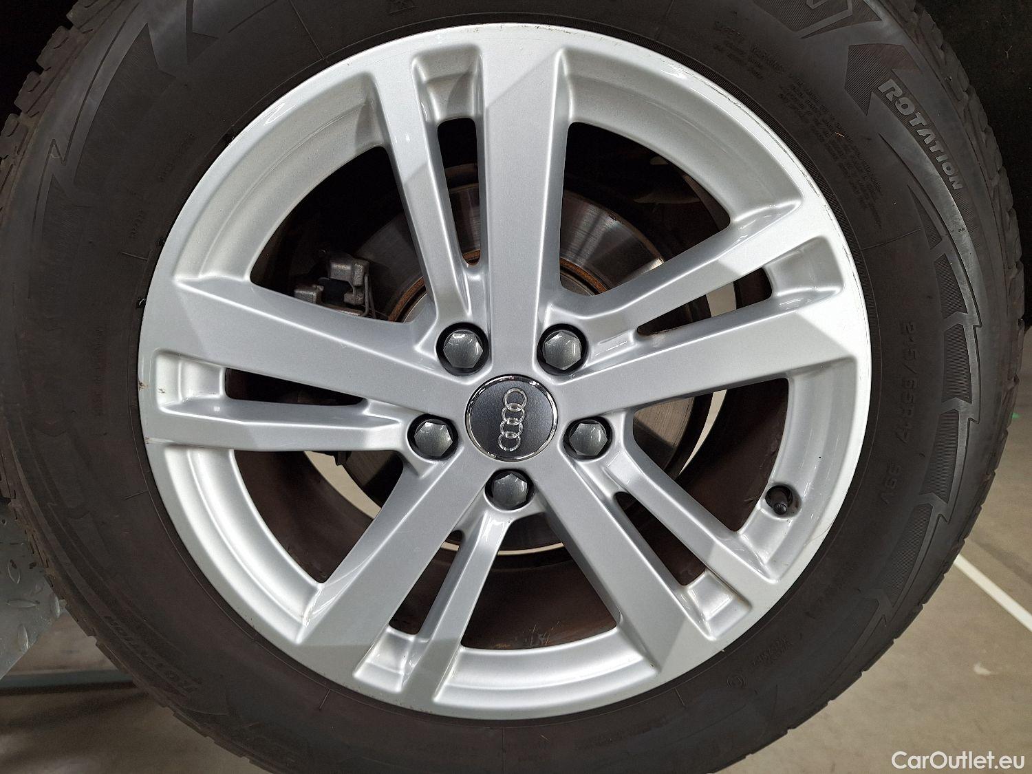  Audi  Q3 Audi,  '18, Audi  35 TDI S Tronic Business Edition 5d #3