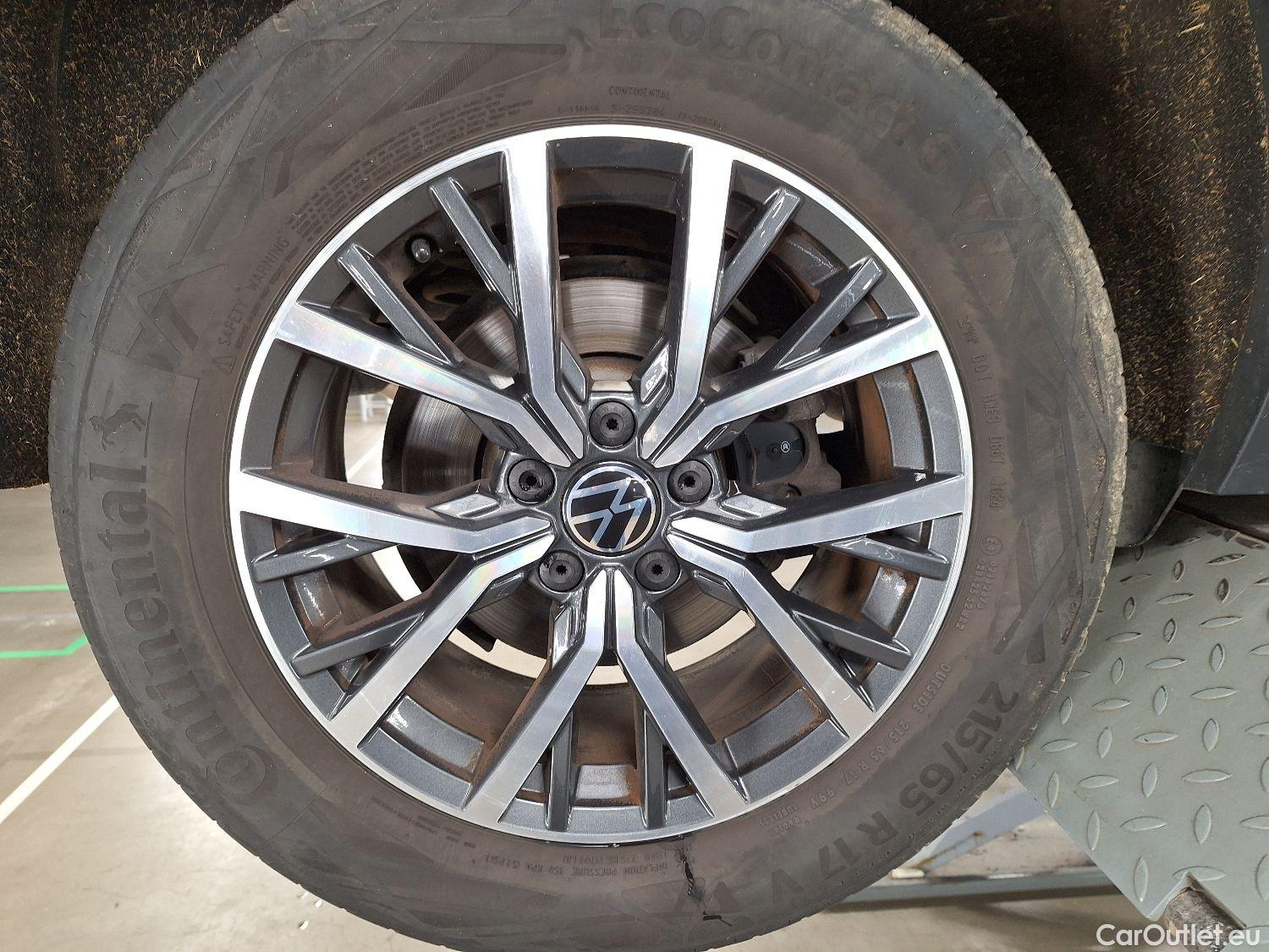  Volkswagen  Tiguan VW,  FL'20, Volkswagen  2.0 TDI 110kW DSG Life 5d #15