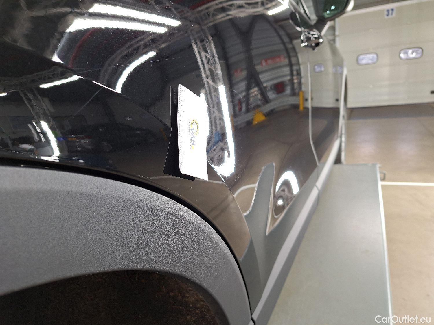  Audi  Q3 Audi,  '18, Audi  35 TDI S Tronic Business Edition 5d #13