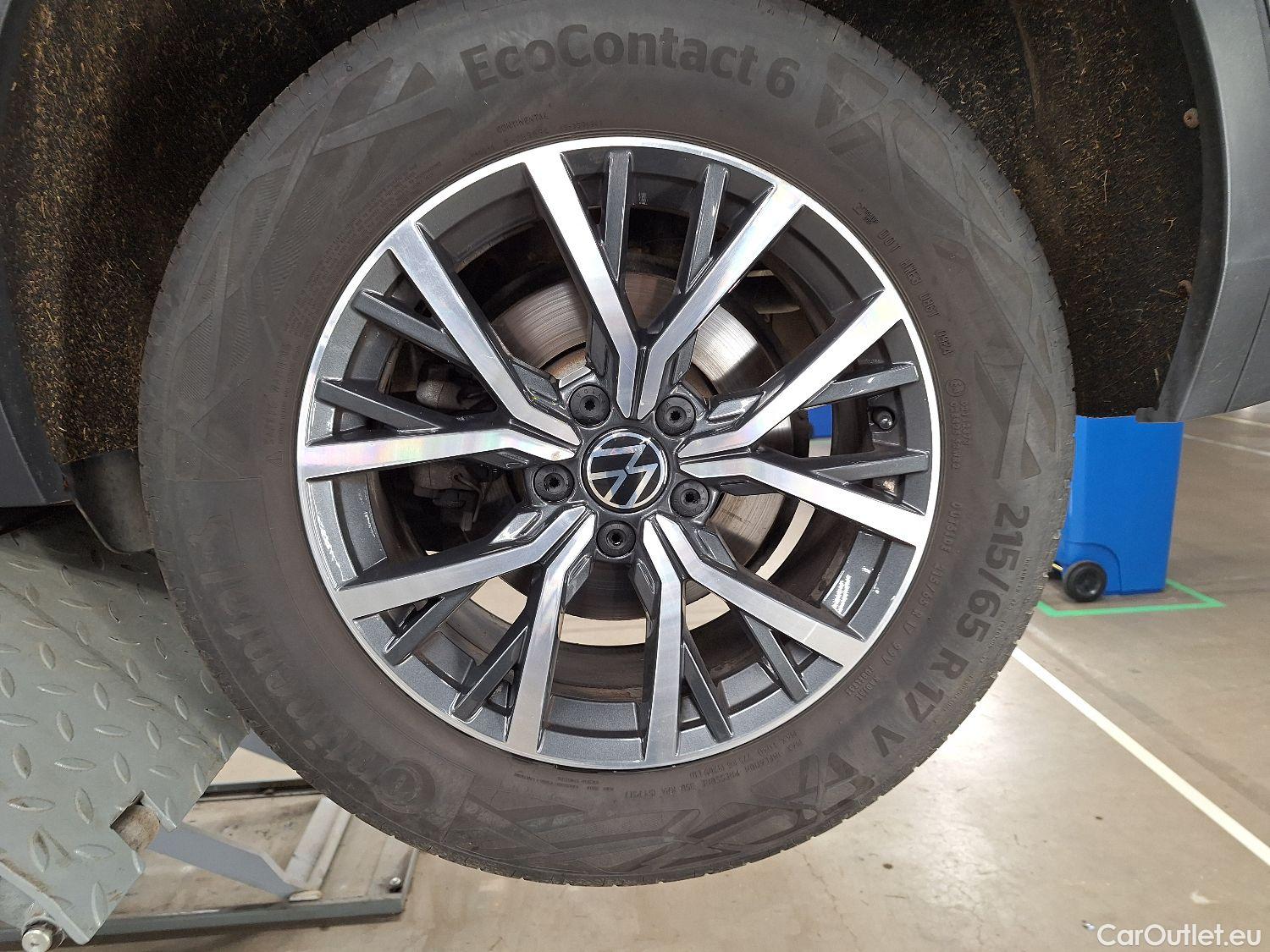  Volkswagen  Tiguan VW,  FL'20, Volkswagen  2.0 TDI 110kW DSG Life 5d #17