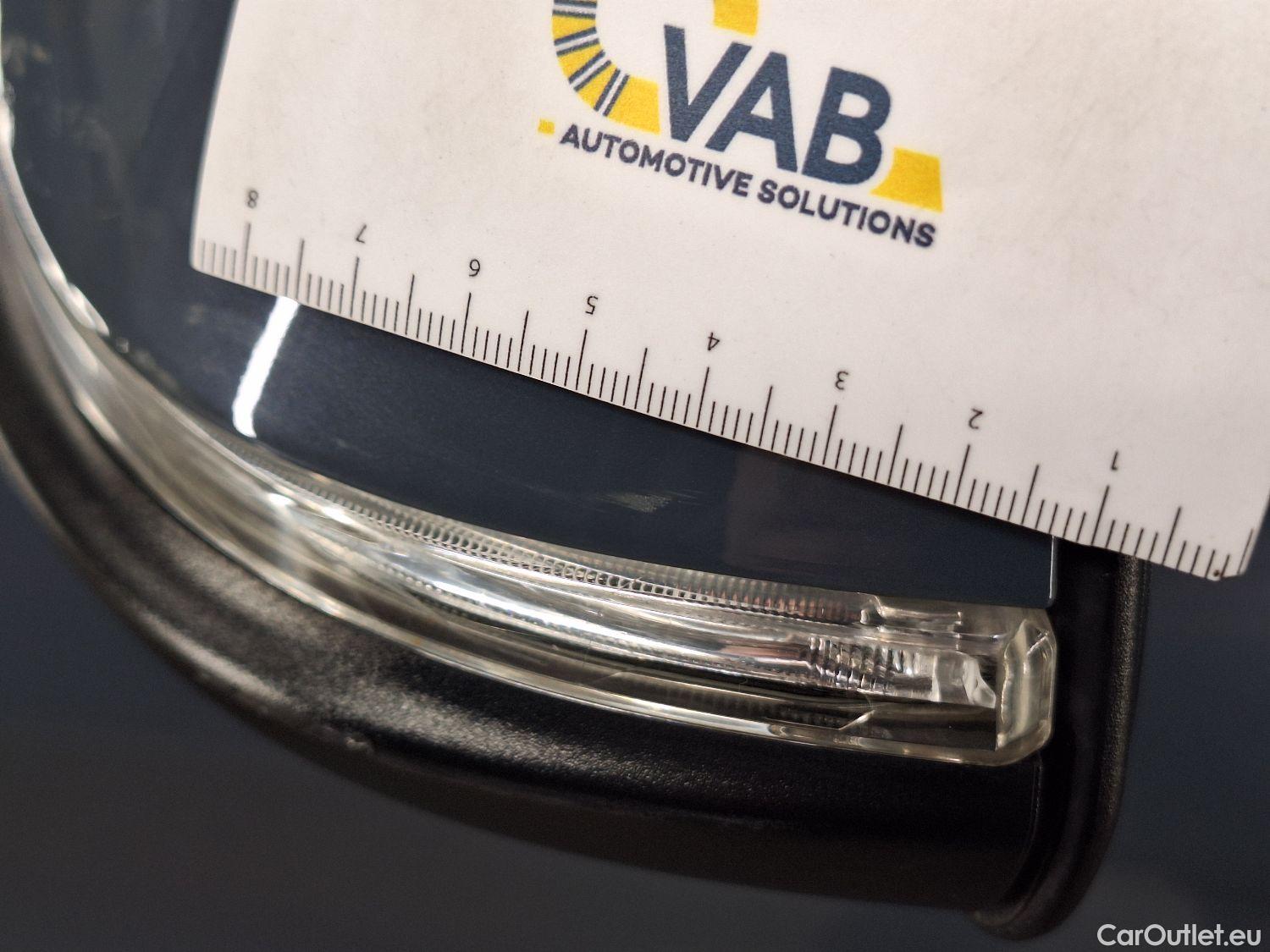  Bmw  X1 BMW,  FL'19, BMW  sDrive18iA (100 kW) 5d #52