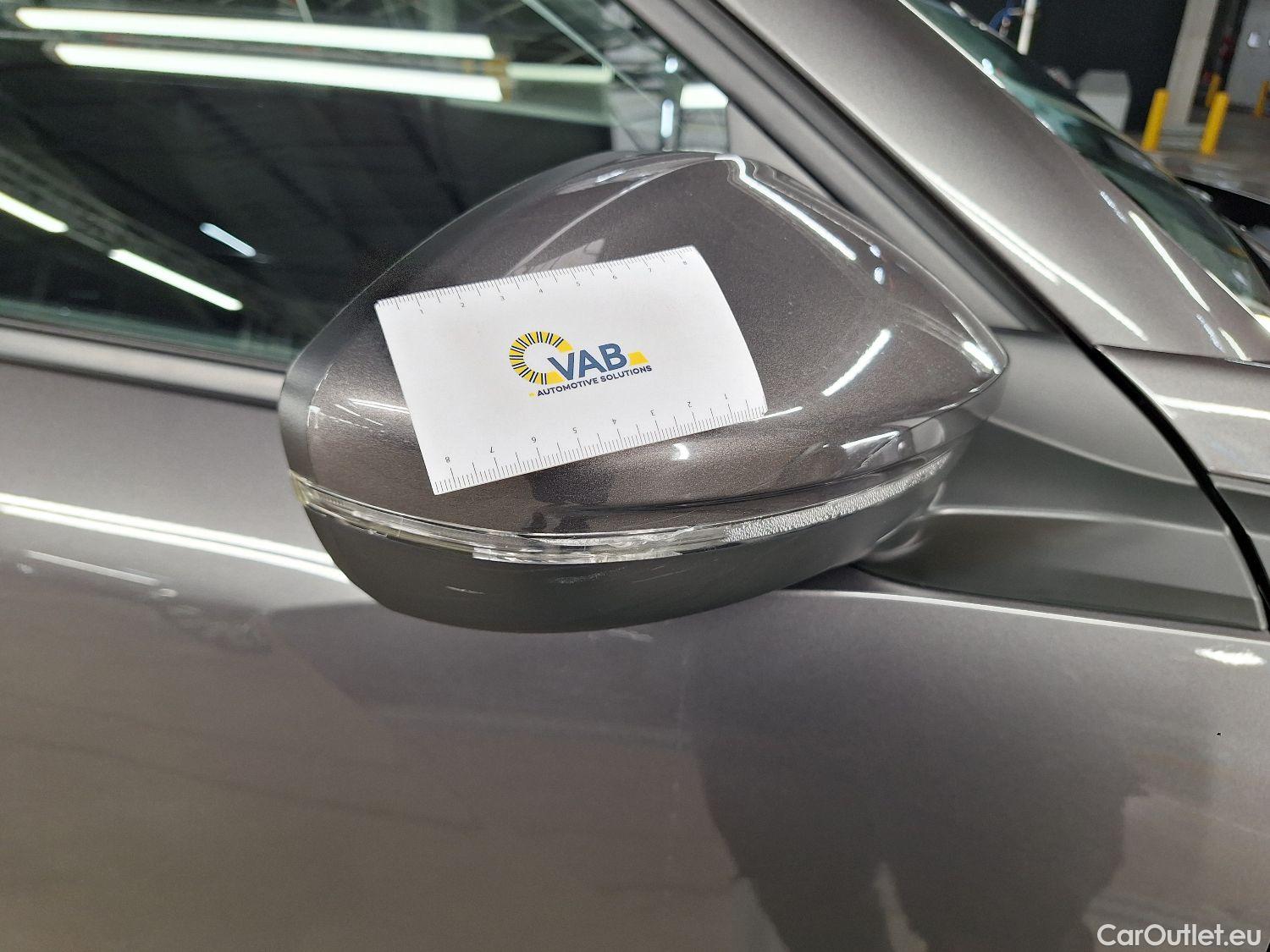  Peugeot  2008 Peugeot,  '19, Peugeot  1.5 BlueHDi 81kW S&S Active Pack 5d #31