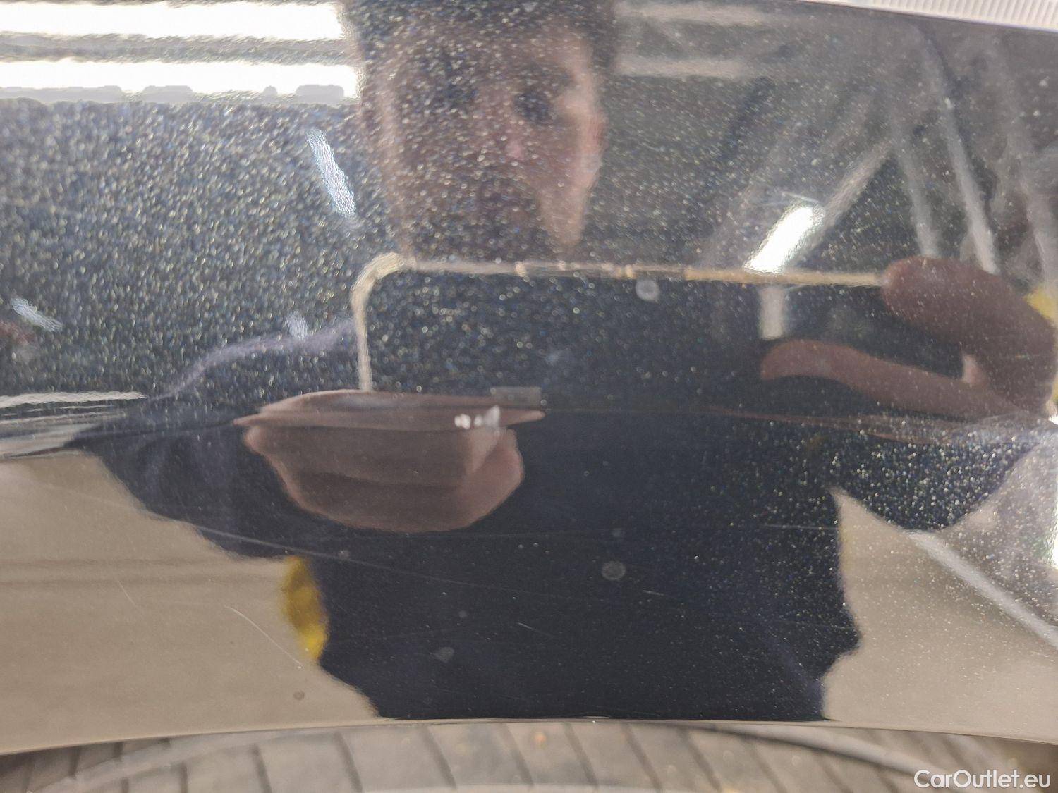  Mercedes  A-Klasse Mercedes, A-Class Berline '18, Mercedes-Benz  Limousine A 180 Business So #15