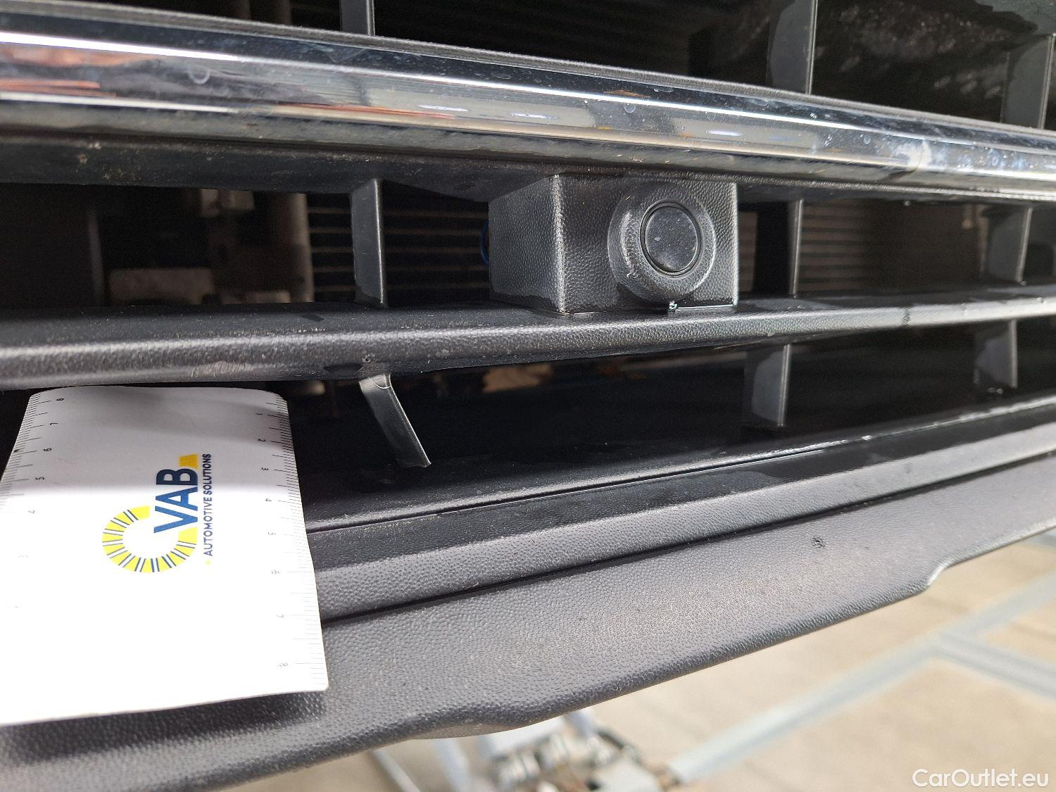  Volkswagen  Tiguan VW,  FL'20, Volkswagen  2.0 TDI 110kW DSG Life 5d #9