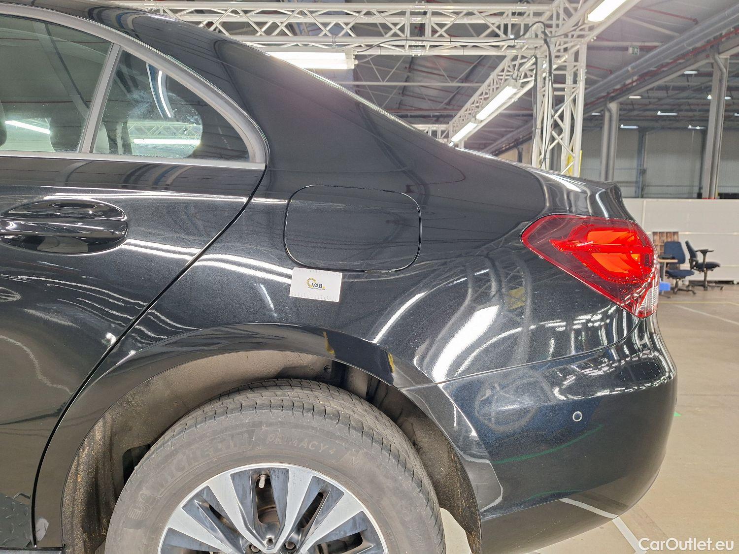  Mercedes  A-Klasse Mercedes, A-Class Berline '18, Mercedes-Benz  Limousine A 180 Business So #13