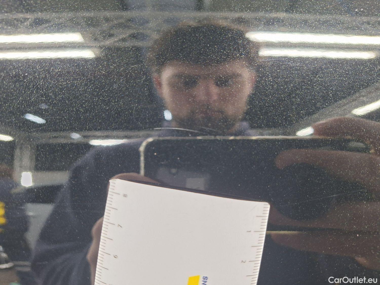  Mercedes  A-Klasse Mercedes, A-Class Berline '18, Mercedes-Benz  Limousine A 180 Business So #4